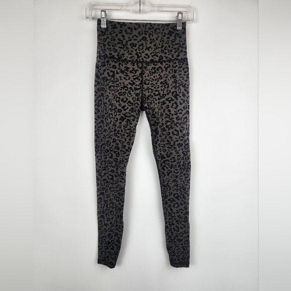 Athleta Elation Ultra High-Rise Tight Animal Print Size XS. - Picture 1 of 9